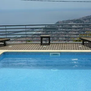 Sea And Sun 4 You - Choupana House Villa